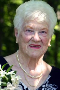 Irmgard W. Kratz, 89